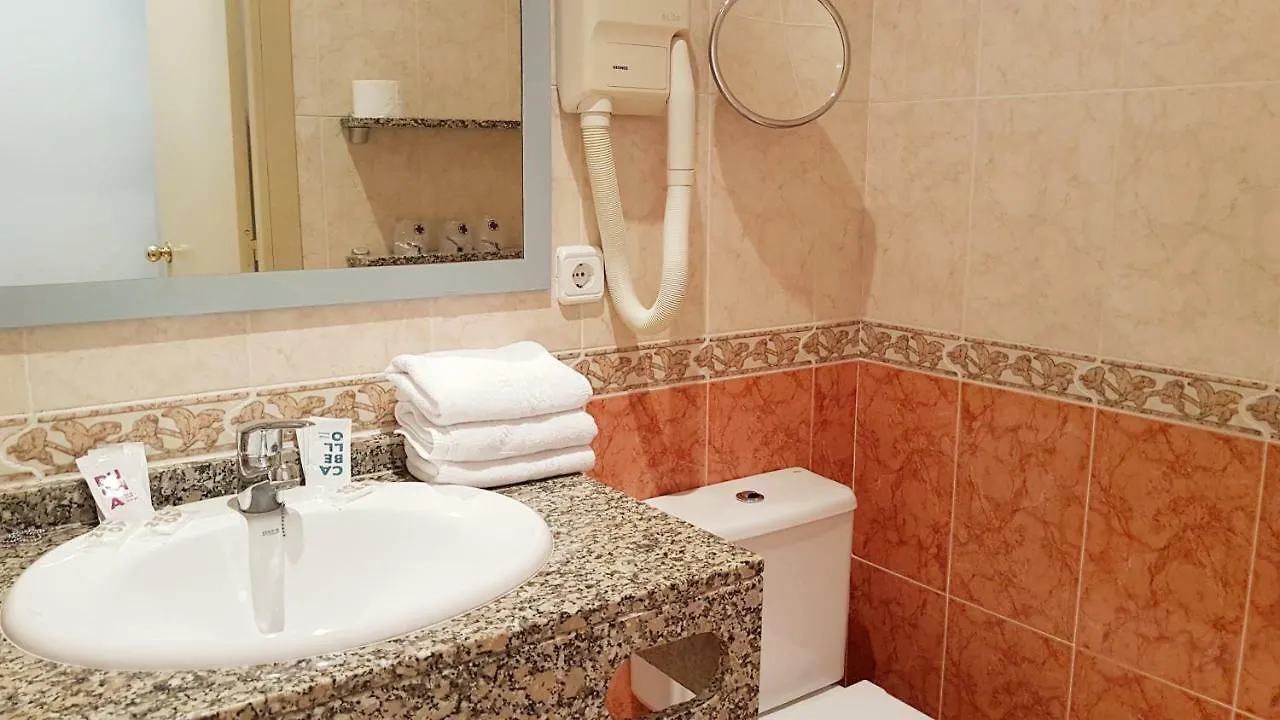 Hotel Piccadilly Sitges 3*,  Espanha